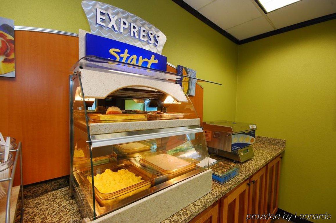 Holiday Inn Express Forsyth By Ihg Restauracja zdjęcie